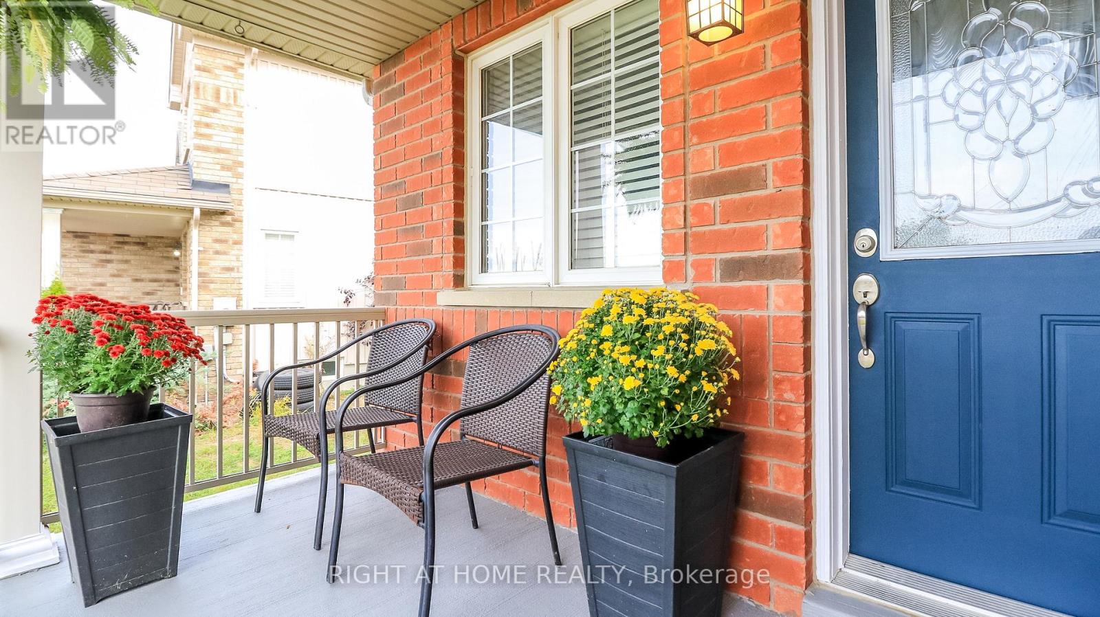 165 Greenwood Drive, Essa (Angus), Ontario  L3W 0E4 - Photo 2 - N13842822
