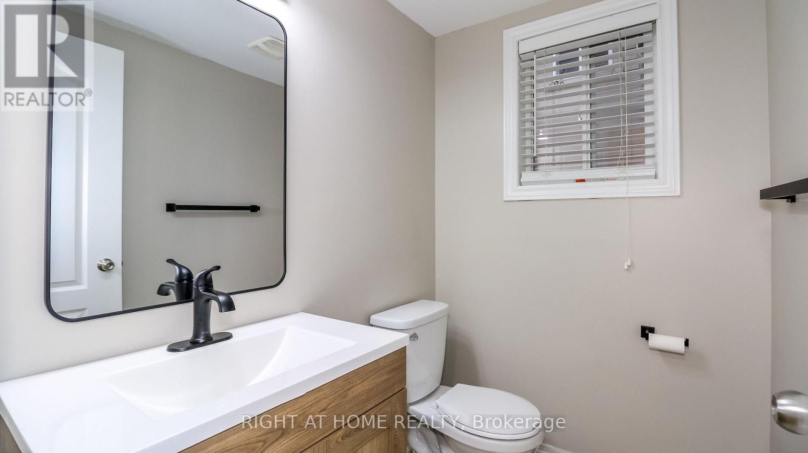 165 Greenwood Drive, Essa (Angus), Ontario  L3W 0E4 - Photo 26 - N13842822