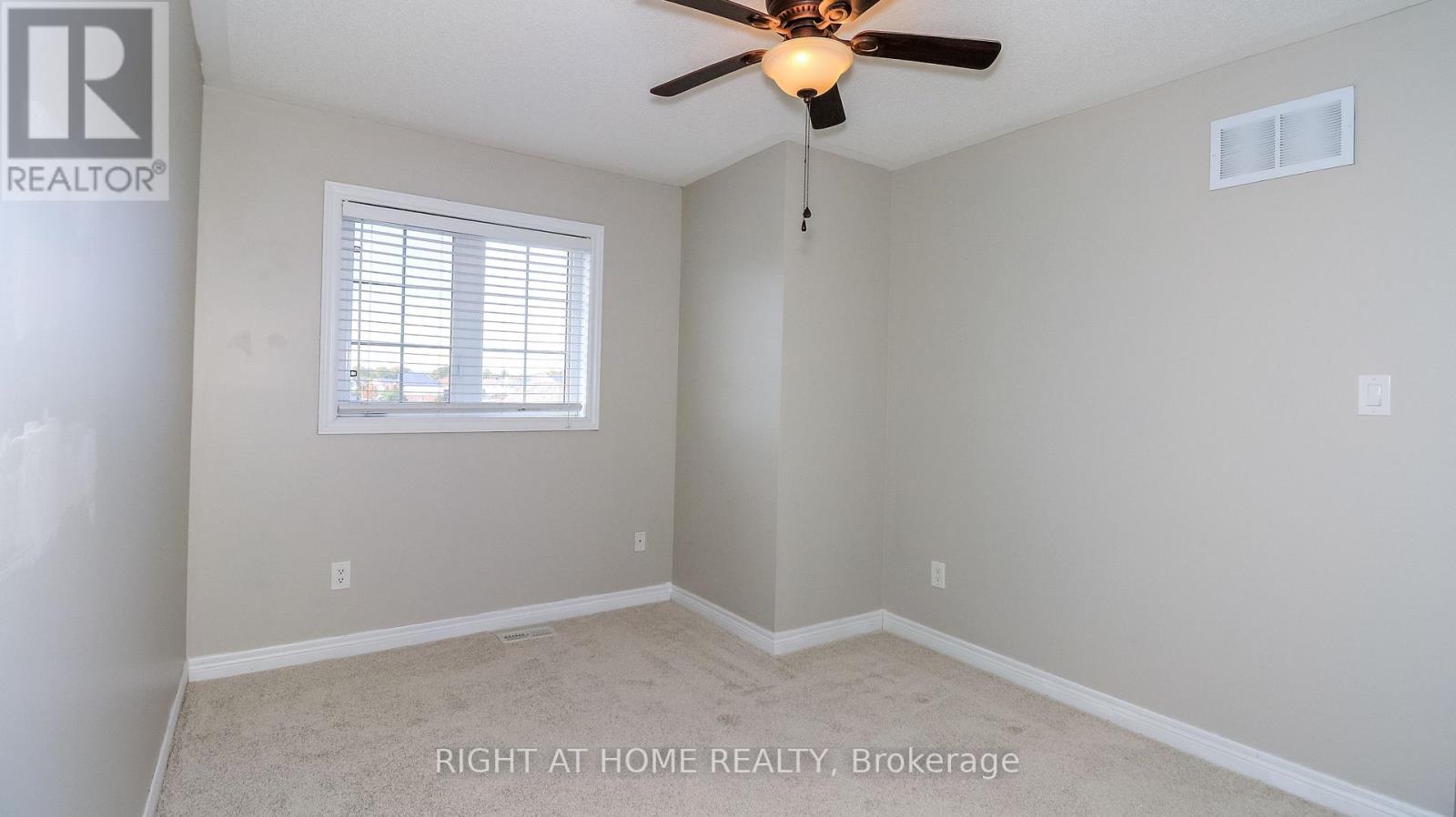 165 Greenwood Drive, Essa (Angus), Ontario  L3W 0E4 - Photo 35 - N13842822