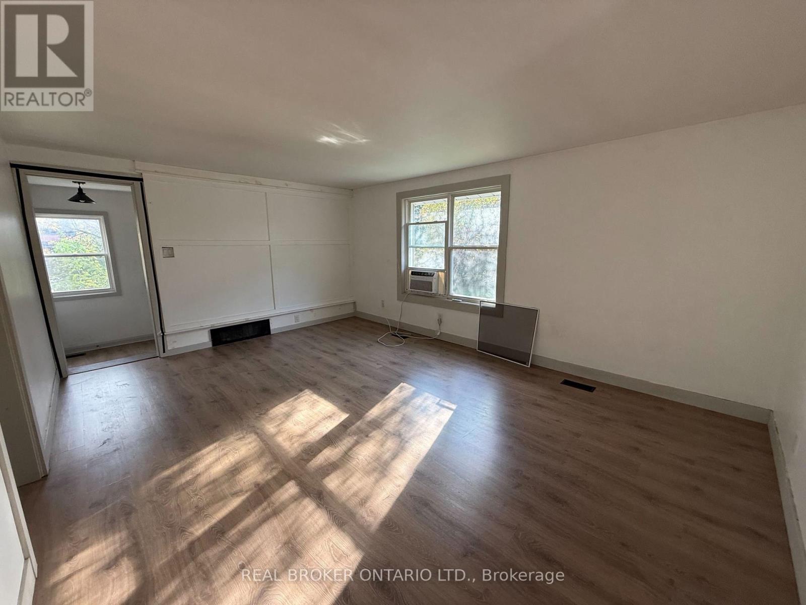 Upper - 23 Second Street, New Tecumseth (Beeton), Ontario  L0G 1A0 - Photo 7 - N13842854