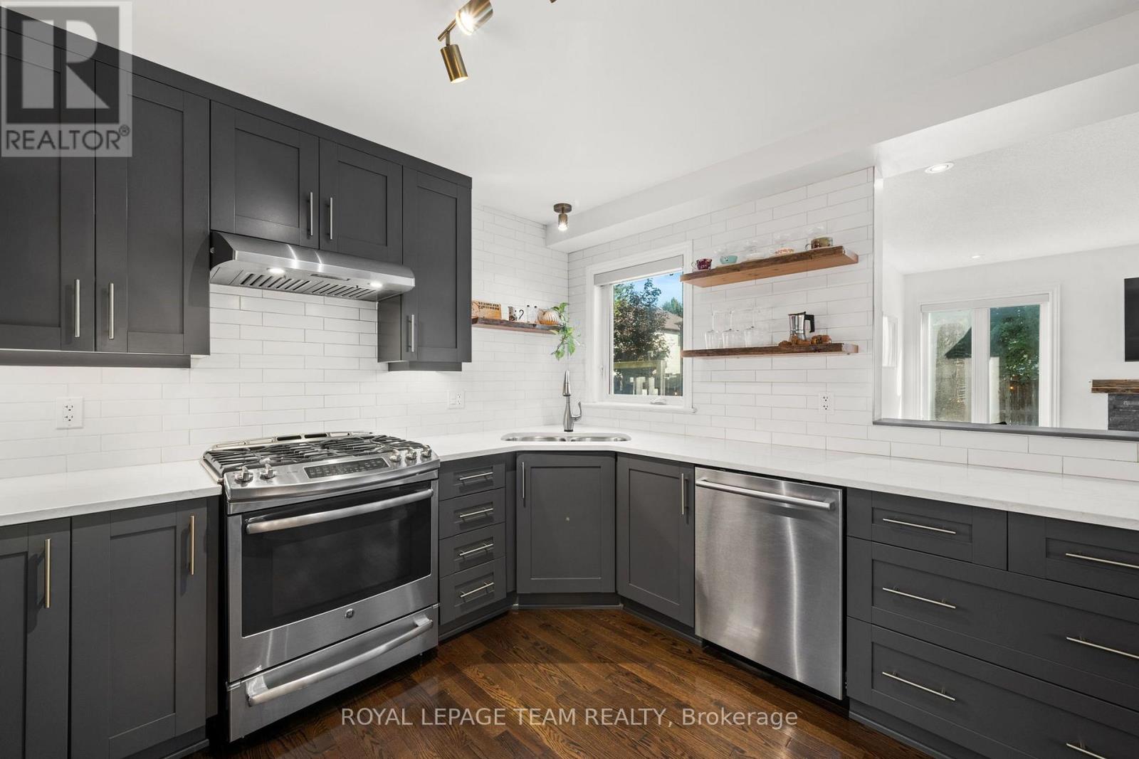 213 Tewsley Drive, Ottawa, Ontario  K1V 0V7 - Photo 13 - X13842786