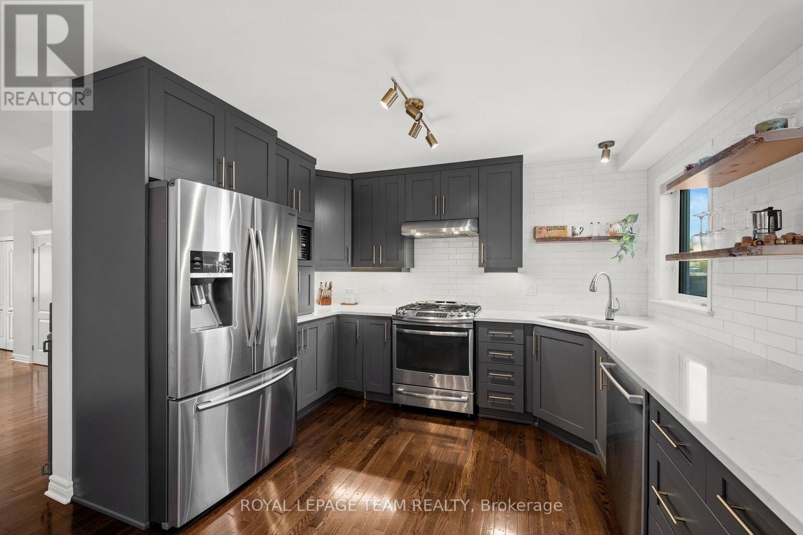 213 Tewsley Drive, Ottawa, Ontario  K1V 0V7 - Photo 15 - X13842786