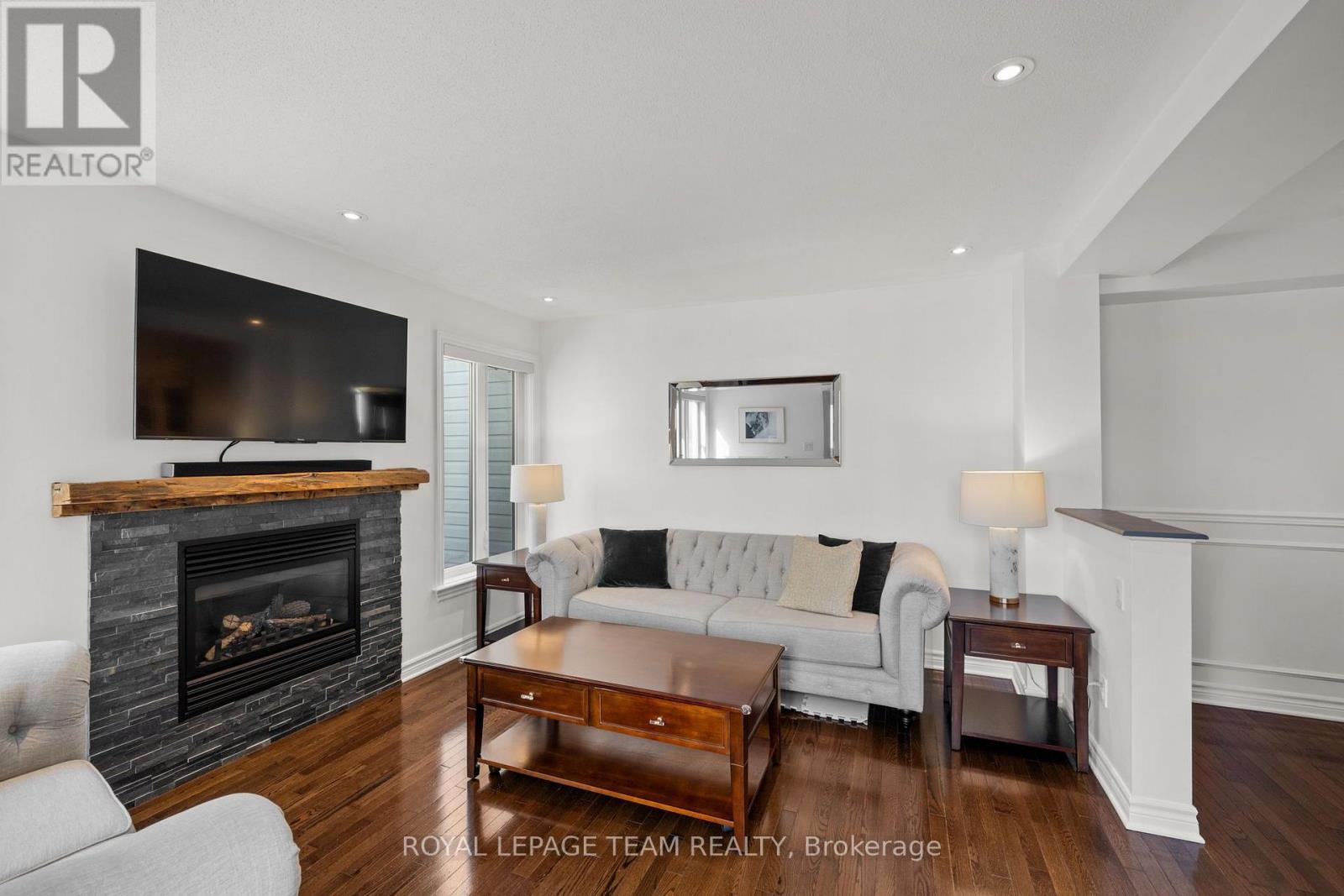 213 Tewsley Drive, Ottawa, Ontario  K1V 0V7 - Photo 18 - X13842786