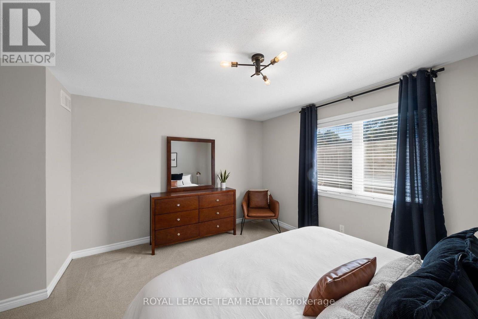 213 Tewsley Drive, Ottawa, Ontario  K1V 0V7 - Photo 25 - X13842786