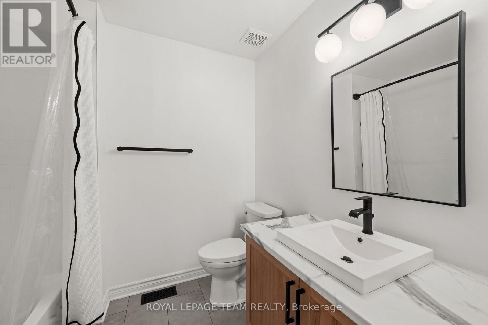 213 Tewsley Drive, Ottawa, Ontario  K1V 0V7 - Photo 34 - X13842786