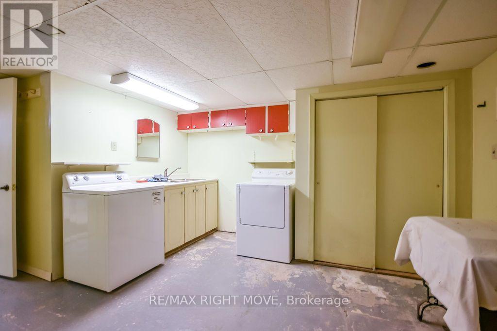 94 Fittons Road E, Orillia, Ontario L3V 2J5 - Photo 32 - S13842688