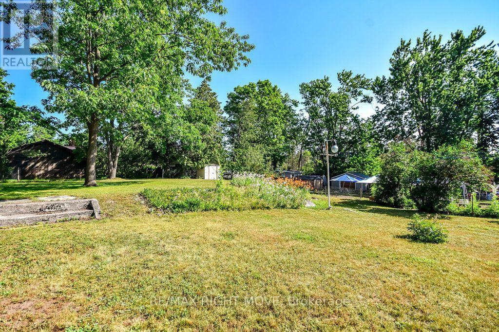 94 Fittons Road E, Orillia, Ontario L3V 2J5 - Photo 41 - S13842688