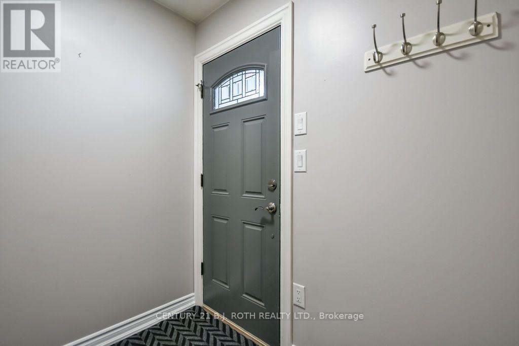 118 Marshall Street, Barrie (Allandale Heights), Ontario  L4N 4L5 - Photo 27 - S13842938