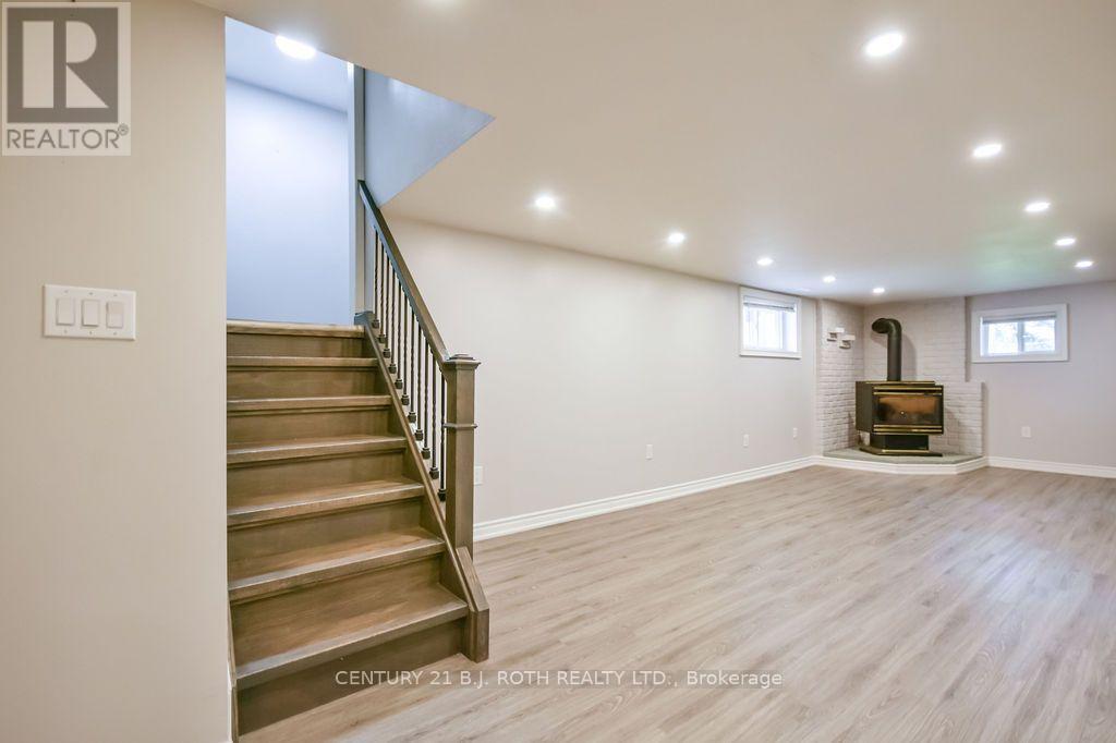 118 Marshall Street, Barrie (Allandale Heights), Ontario  L4N 4L5 - Photo 29 - S13842938