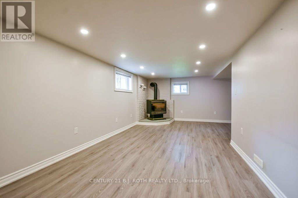 118 Marshall Street, Barrie (Allandale Heights), Ontario  L4N 4L5 - Photo 30 - S13842938