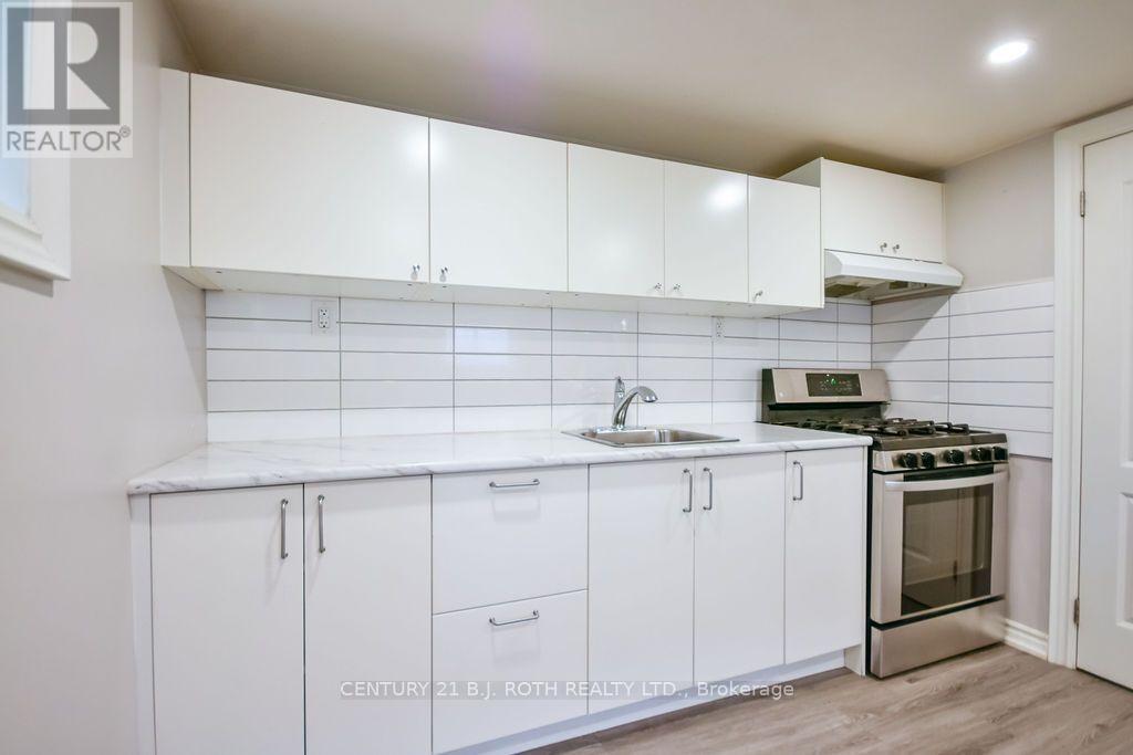 118 Marshall Street, Barrie (Allandale Heights), Ontario  L4N 4L5 - Photo 35 - S13842938