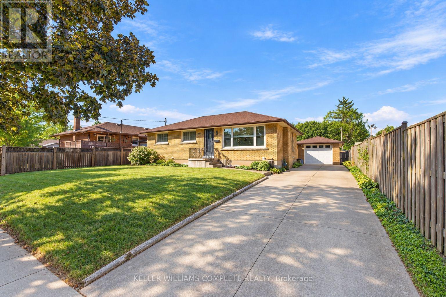 6247 BALMORAL AVENUE, Niagara Falls, Ontario