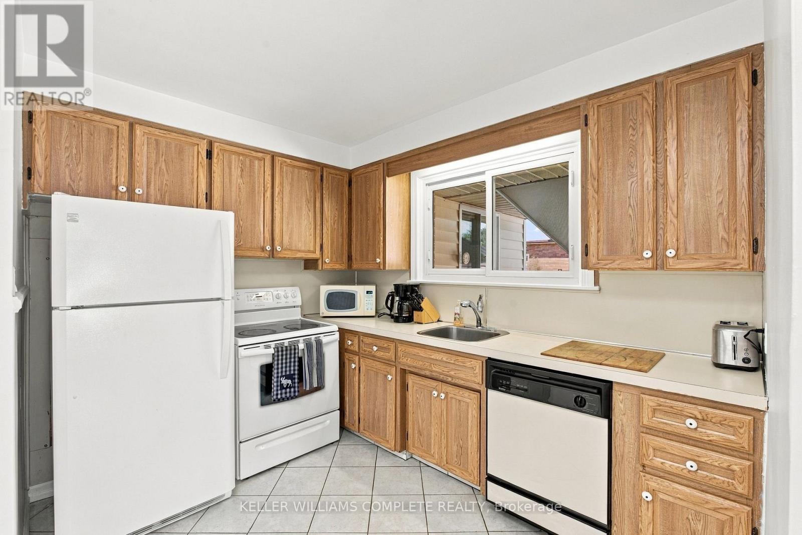 6247 Balmoral Avenue, Niagara Falls, Ontario  L2E 3A7 - Photo 11 - X13842964