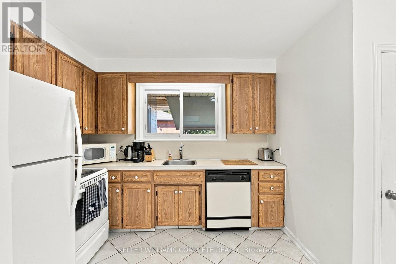 6247 Balmoral Avenue, Niagara Falls, Ontario  L2E 3A7 - Photo 12 - X13842964
