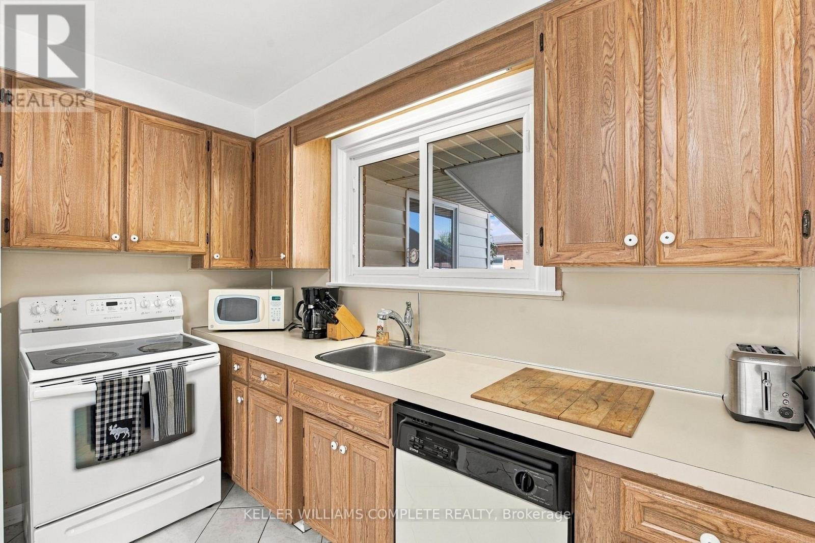 6247 Balmoral Avenue, Niagara Falls, Ontario  L2E 3A7 - Photo 14 - X13842964