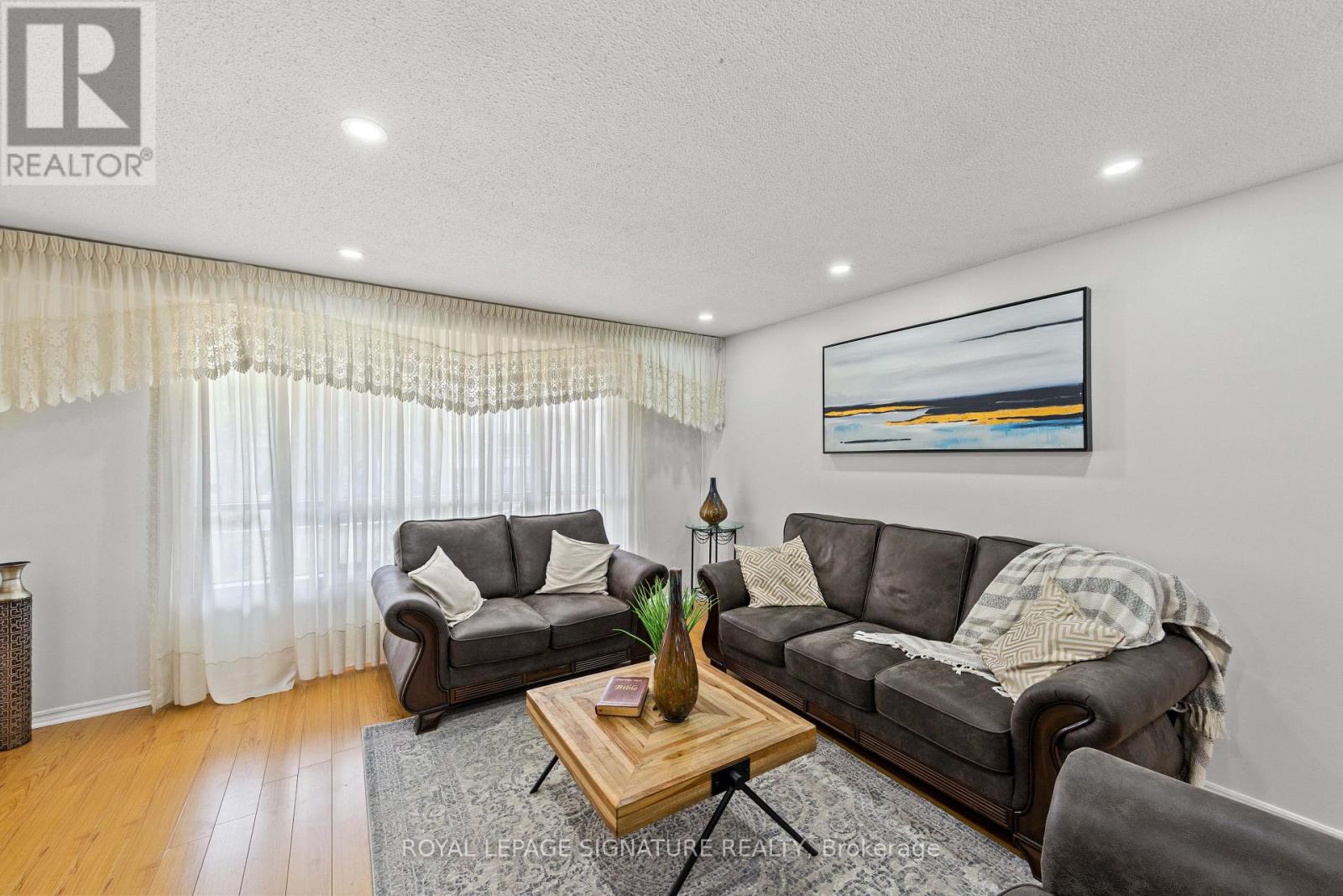112 Kingswood Drive, Brampton (Madoc), Ontario  L6V 2W3 - Photo 7 - W13842680