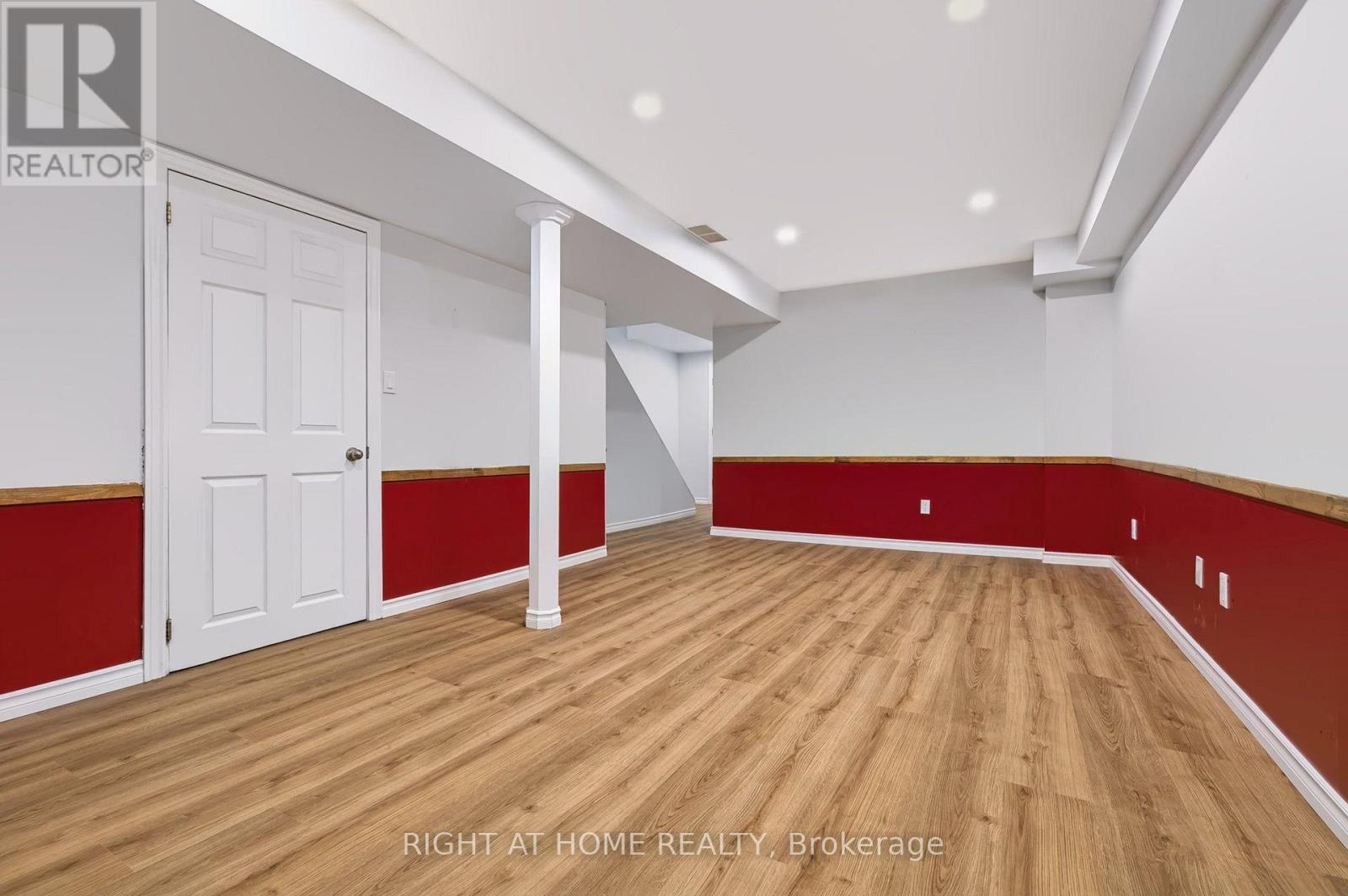 77 Stewart Maclaren Road, Halton Hills, Ontario  L7G 5L8 - Photo 14 - W13842686