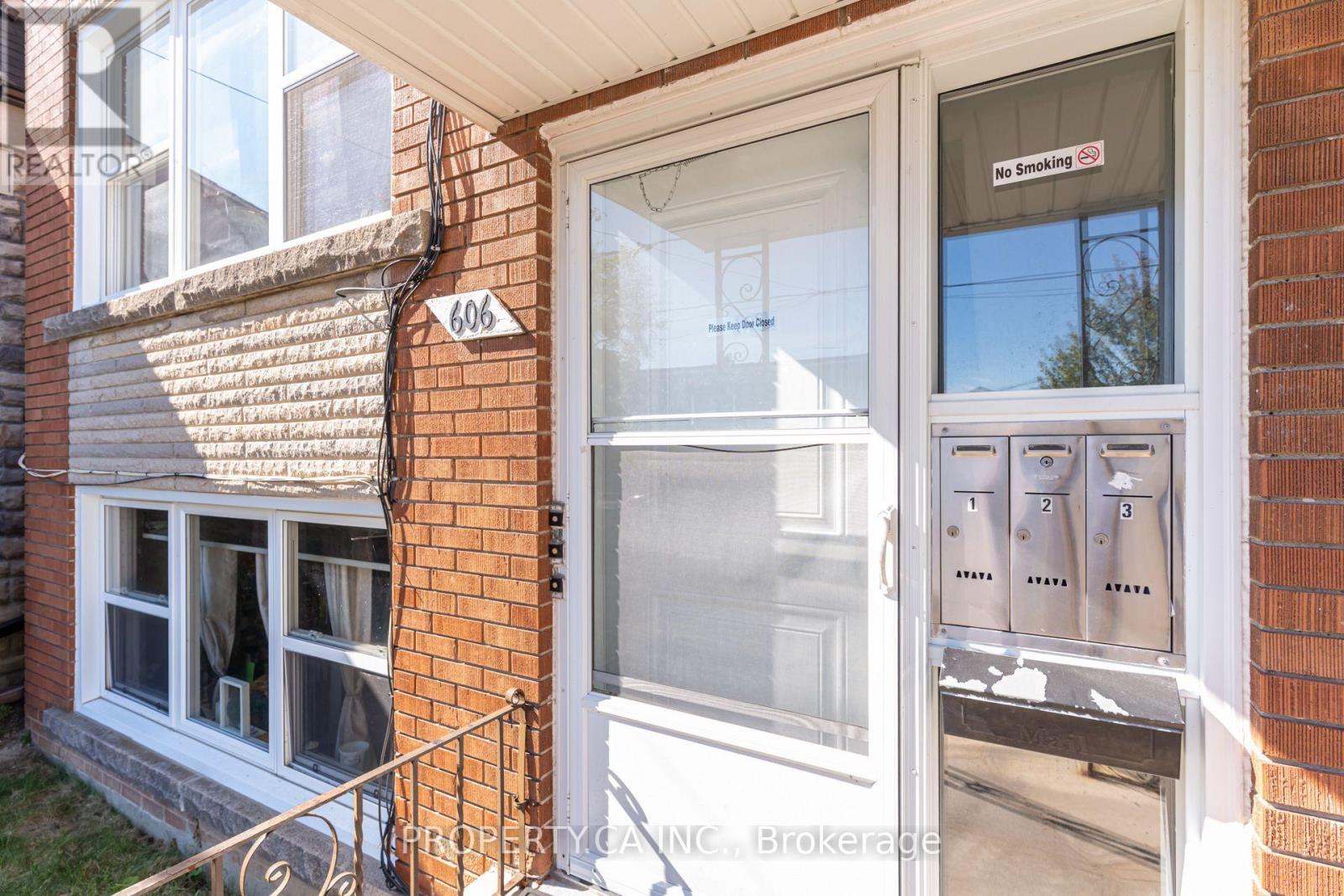 3 - 606 Harvie Avenue, Toronto (Caledonia-Fairbank), Ontario  M6E 4M1 - Photo 26 - W13842706