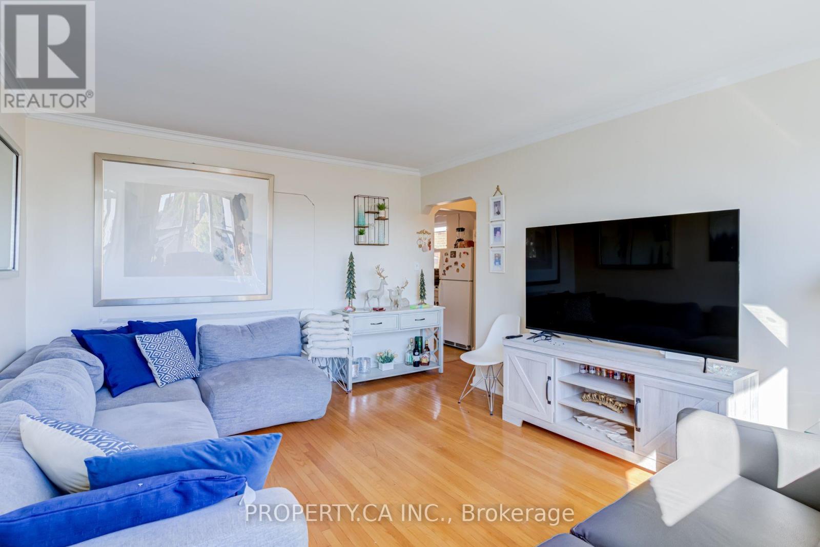 3 - 606 Harvie Avenue, Toronto (Caledonia-Fairbank), Ontario  M6E 4M1 - Photo 5 - W13842706