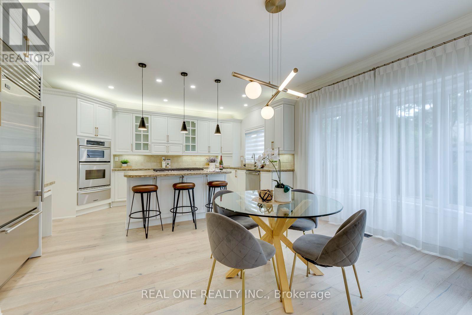 2456 Bon Echo Drive, Oakville (Jc Joshua Creek), Ontario  L6H 7P9 - Photo 16 - W13842732