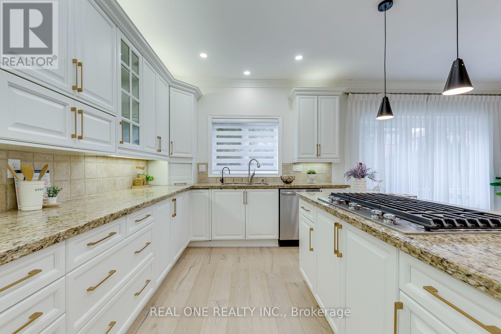 2456 Bon Echo Drive, Oakville (Jc Joshua Creek), Ontario  L6H 7P9 - Photo 18 - W13842732