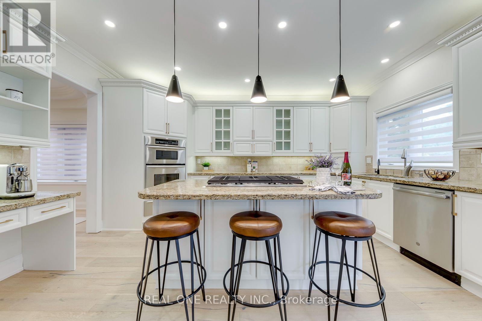 2456 Bon Echo Drive, Oakville (Jc Joshua Creek), Ontario  L6H 7P9 - Photo 19 - W13842732