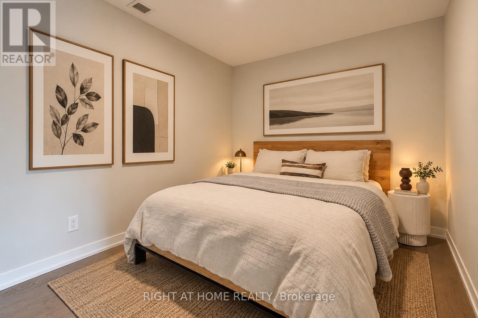 303 - 530 Indian Grove, Toronto, Ontario  M6P 0B3 - Photo 14 - W13842812