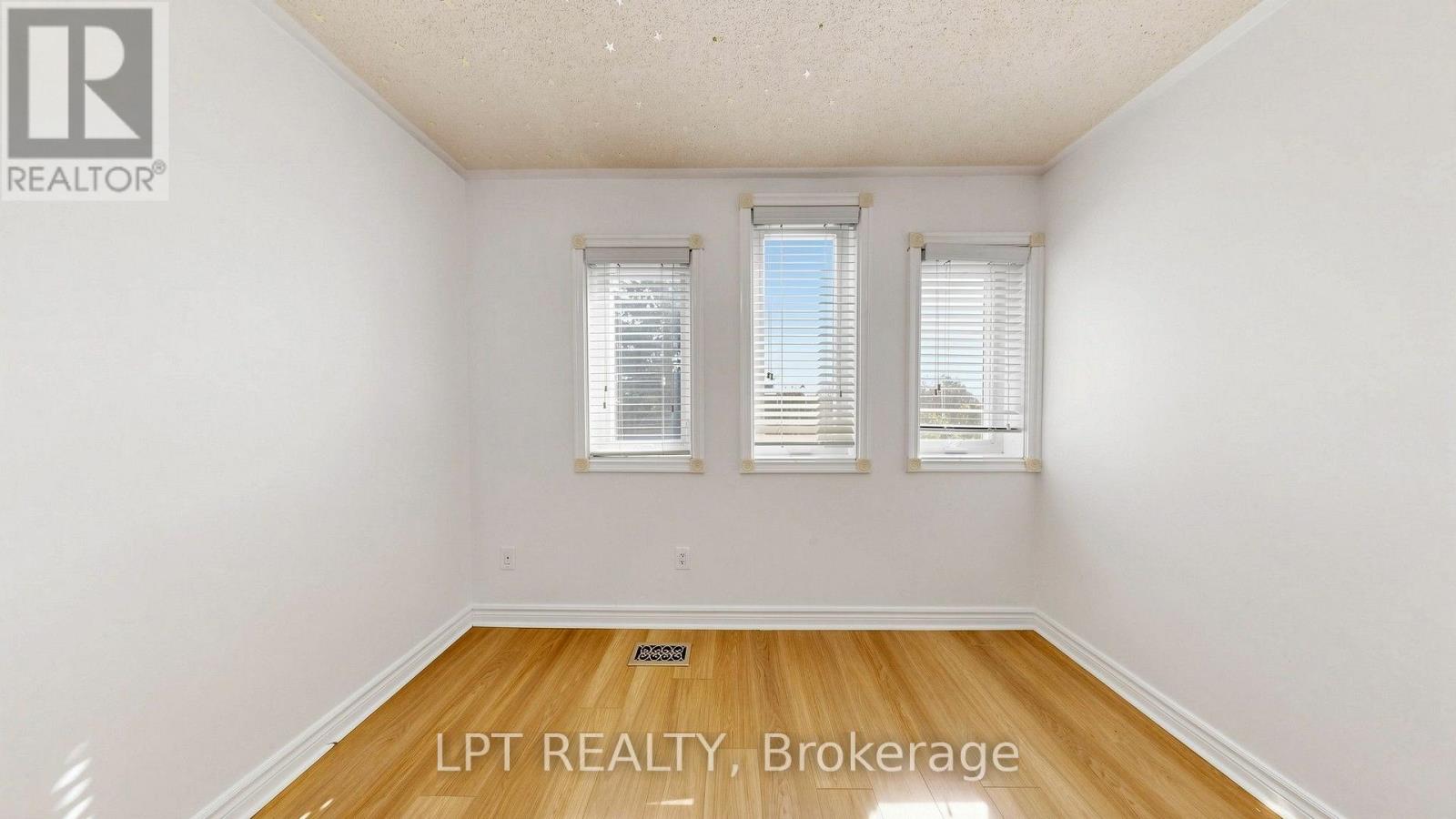 81 Shady Pine Circle, Brampton (Sandringham-Wellington), Ontario  L6R 1K3 - Photo 24 - W13842820