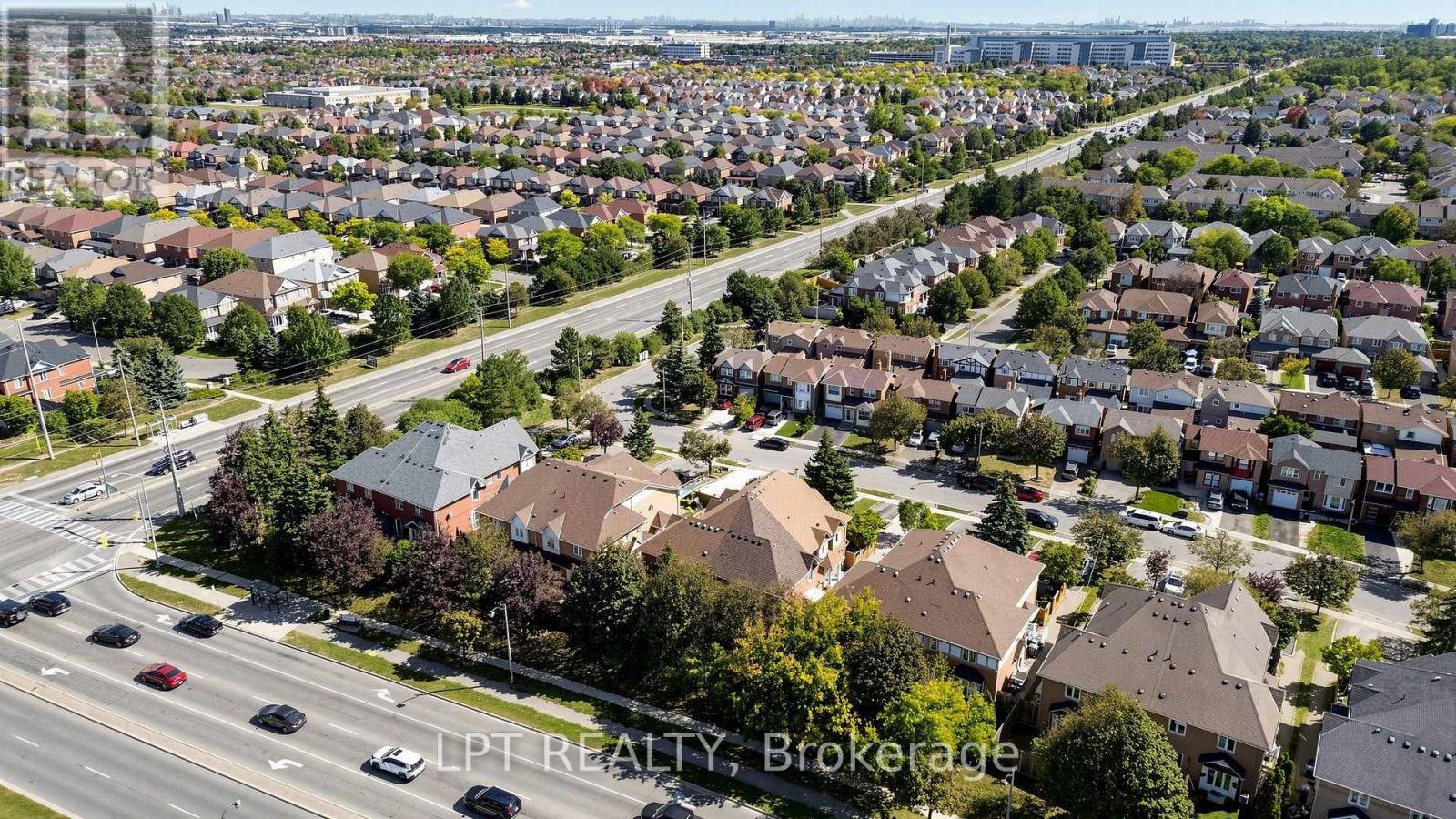 81 Shady Pine Circle, Brampton (Sandringham-Wellington), Ontario  L6R 1K3 - Photo 43 - W13842820