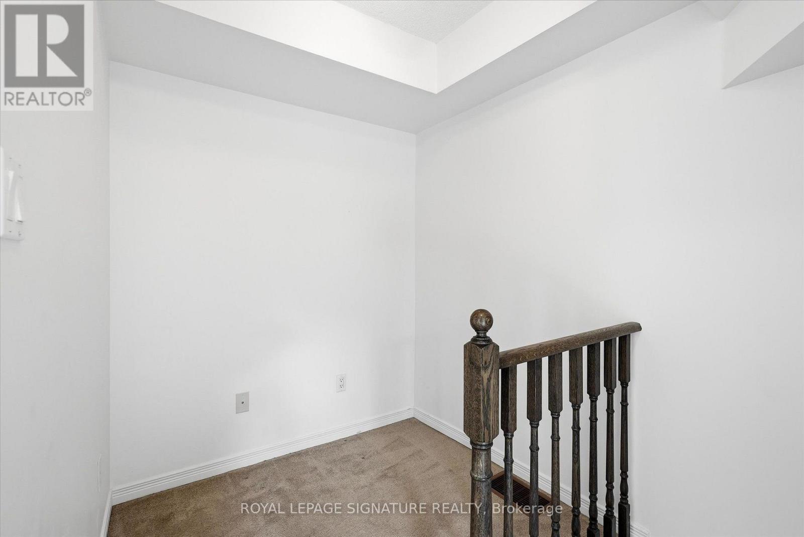 Th135 - 5 Elsie Lane, Toronto (Dovercourt-Wallace Emerson-Junction), Ontario  M6P 3N3 - Photo 12 - W13842866