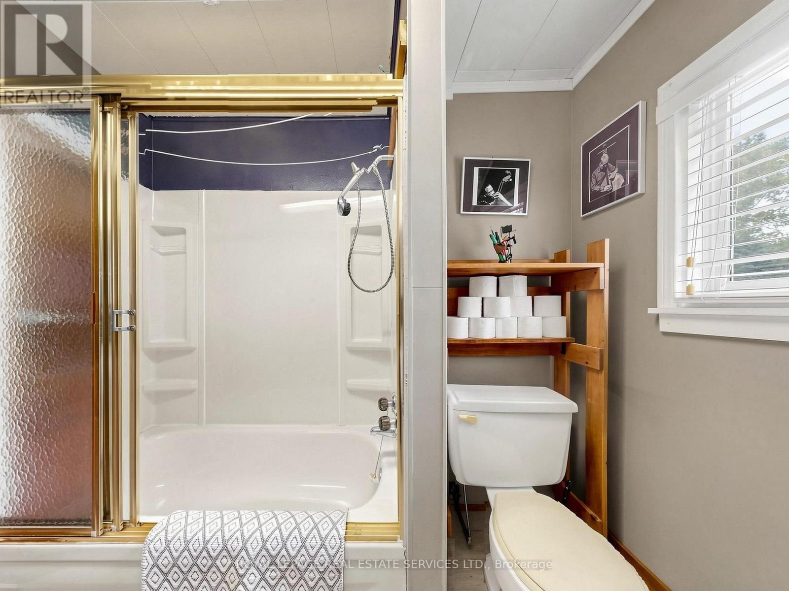 28 Mcintosh Avenue, Toronto (Stonegate-Queensway), Ontario  M8Y 3E2 - Photo 24 - W13842888