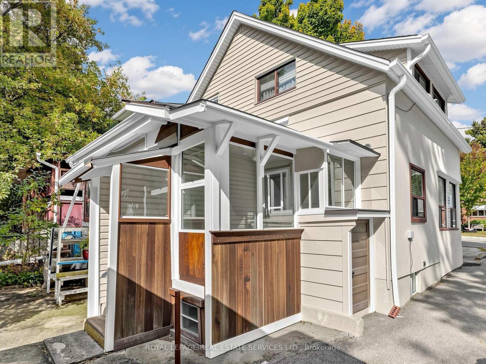 28 Mcintosh Avenue, Toronto (Stonegate-Queensway), Ontario  M8Y 3E2 - Photo 33 - W13842888