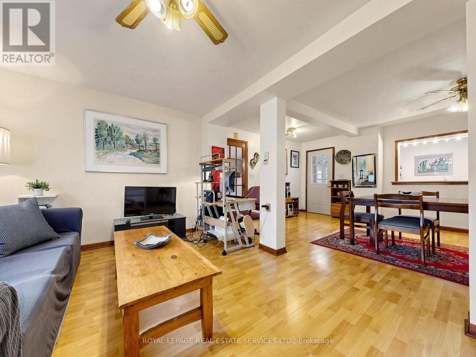28 Mcintosh Avenue, Toronto (Stonegate-Queensway), Ontario  M8Y 3E2 - Photo 6 - W13842888