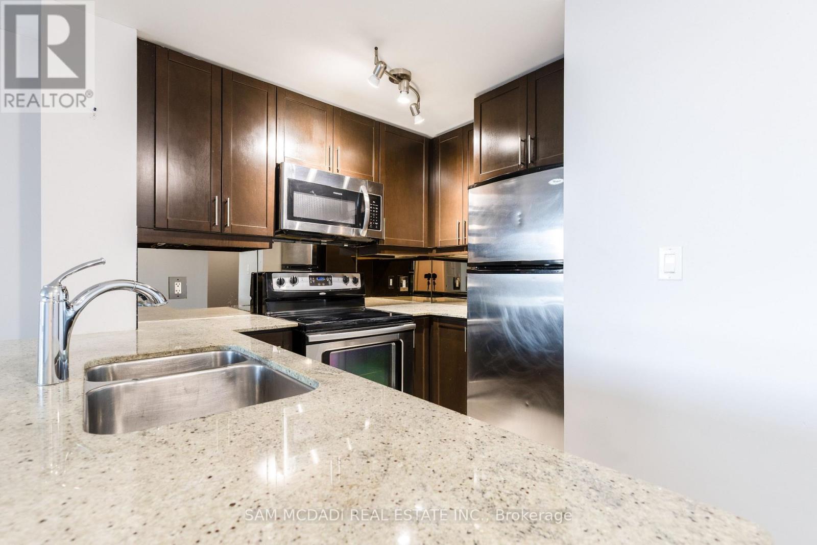 310 - 70 Absolute Avenue, Mississauga, Ontario  L4Z 0A4 - Photo 6 - W13842958