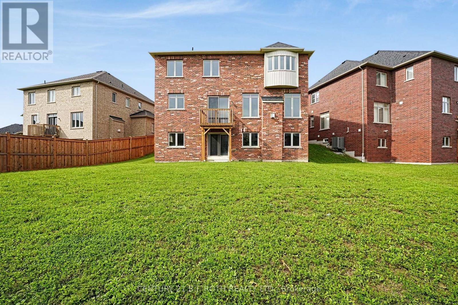 55 Sanford Circle, Springwater, Ontario  L9X 2A9 - Photo 2 - S13825682