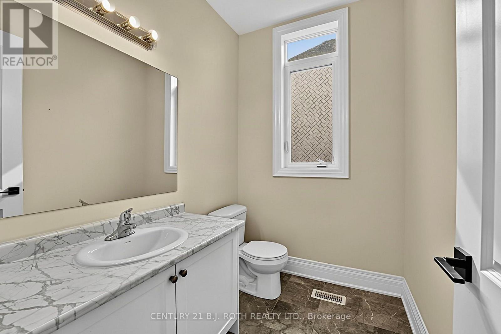 55 Sanford Circle, Springwater, Ontario  L9X 2A9 - Photo 20 - S13825682