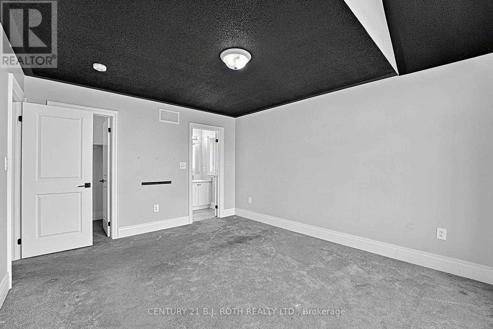 55 Sanford Circle, Springwater, Ontario  L9X 2A9 - Photo 43 - S13825682