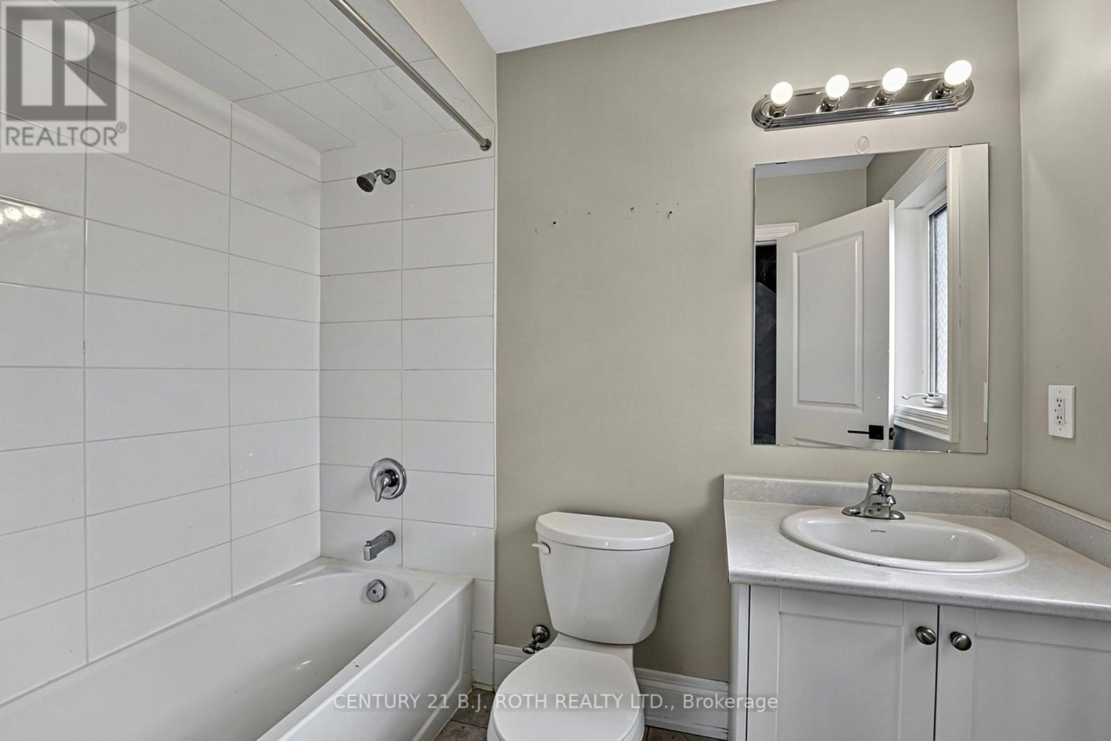 55 Sanford Circle, Springwater, Ontario  L9X 2A9 - Photo 44 - S13825682