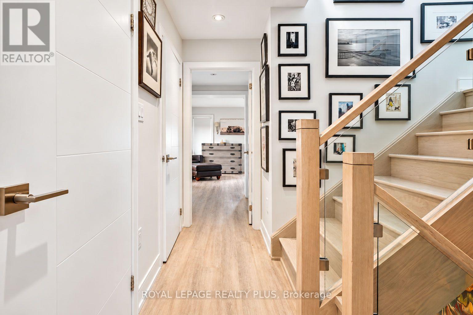 560 Rapids Lane, Mississauga, Ontario  L5G 0A9 - Photo 17 - W13811248
