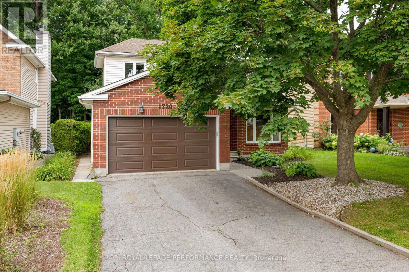 1720 BELLECHASSE PLACE, ottawa, Ontario