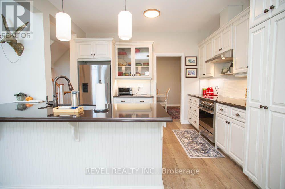 27 Schooner Drive, Norfolk, Ontario  N0A 1N3 - Photo 12 - X13842936