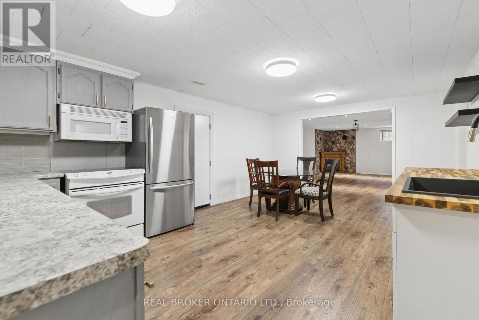 54 Hampton Place, Kitchener, Ontario  N2B 2S3 - Photo 26 - X13842974