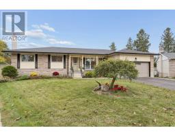 54 HAMPTON PLACE, Kitchener, Ontario