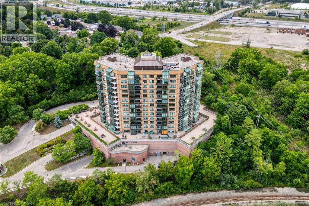 237 King Street W Unit# 402, Cambridge, Ontario  N3H 5L2 - Photo 2 - 40866261