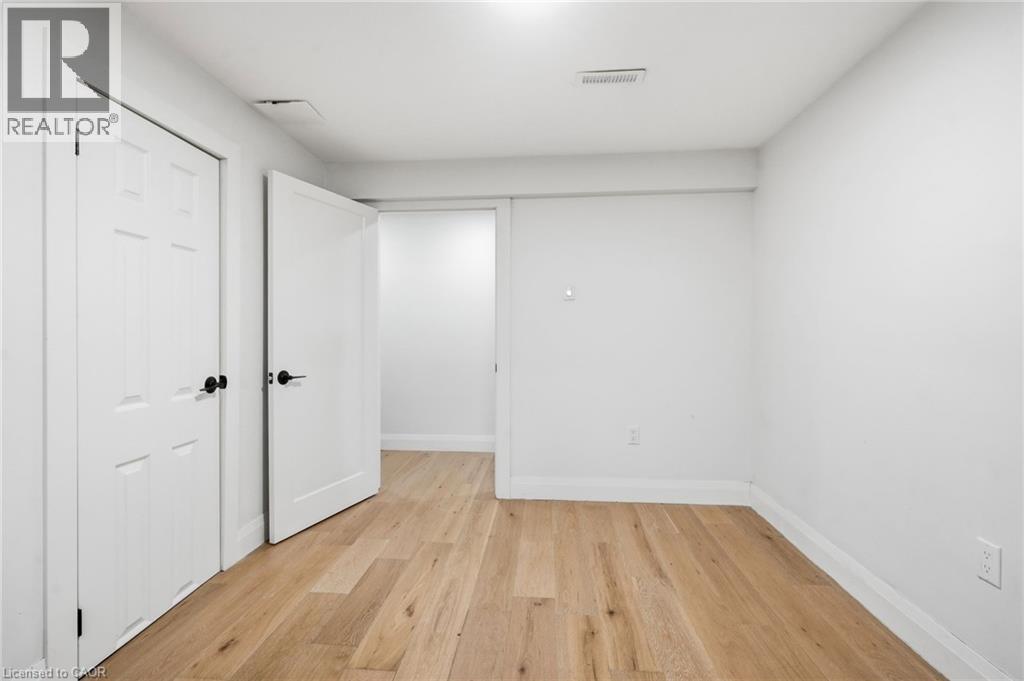 47 Barrington Drive Unit# Lower, Welland, Ontario  L3C 5Z8 - Photo 6 - 40867184