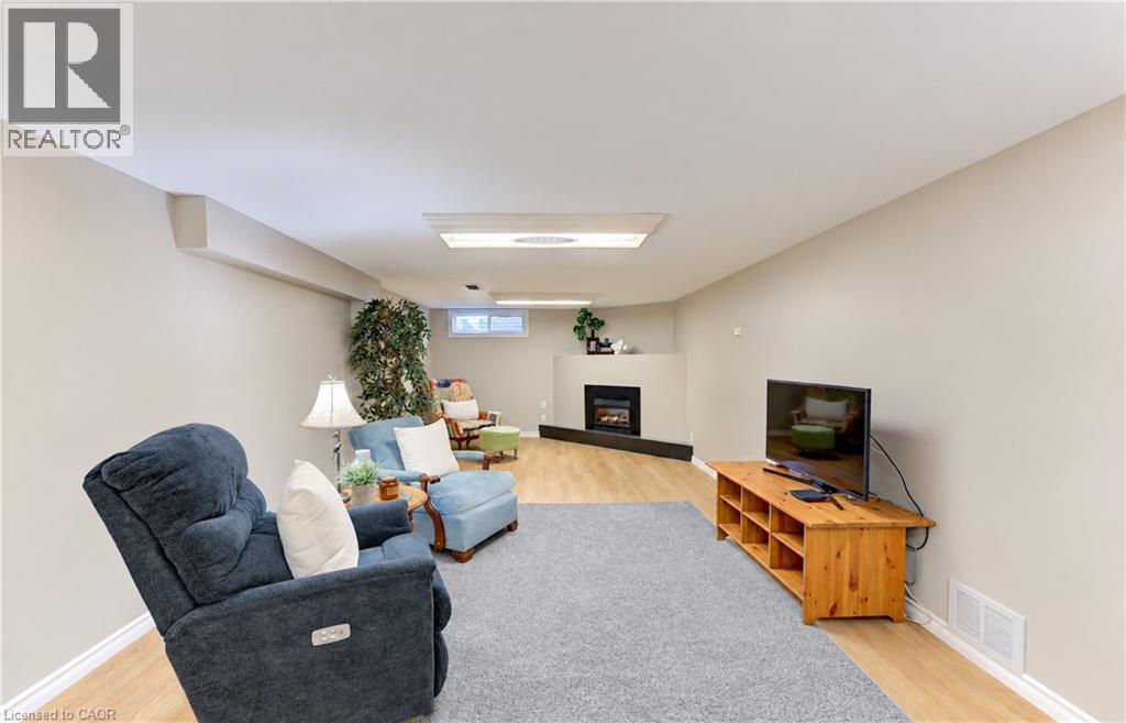 122 Brandon Avenue, Kitchener, Ontario  N2M 2J5 - Photo 38 - 40867199