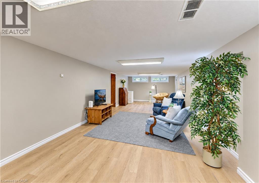 122 Brandon Avenue, Kitchener, Ontario  N2M 2J5 - Photo 40 - 40867199