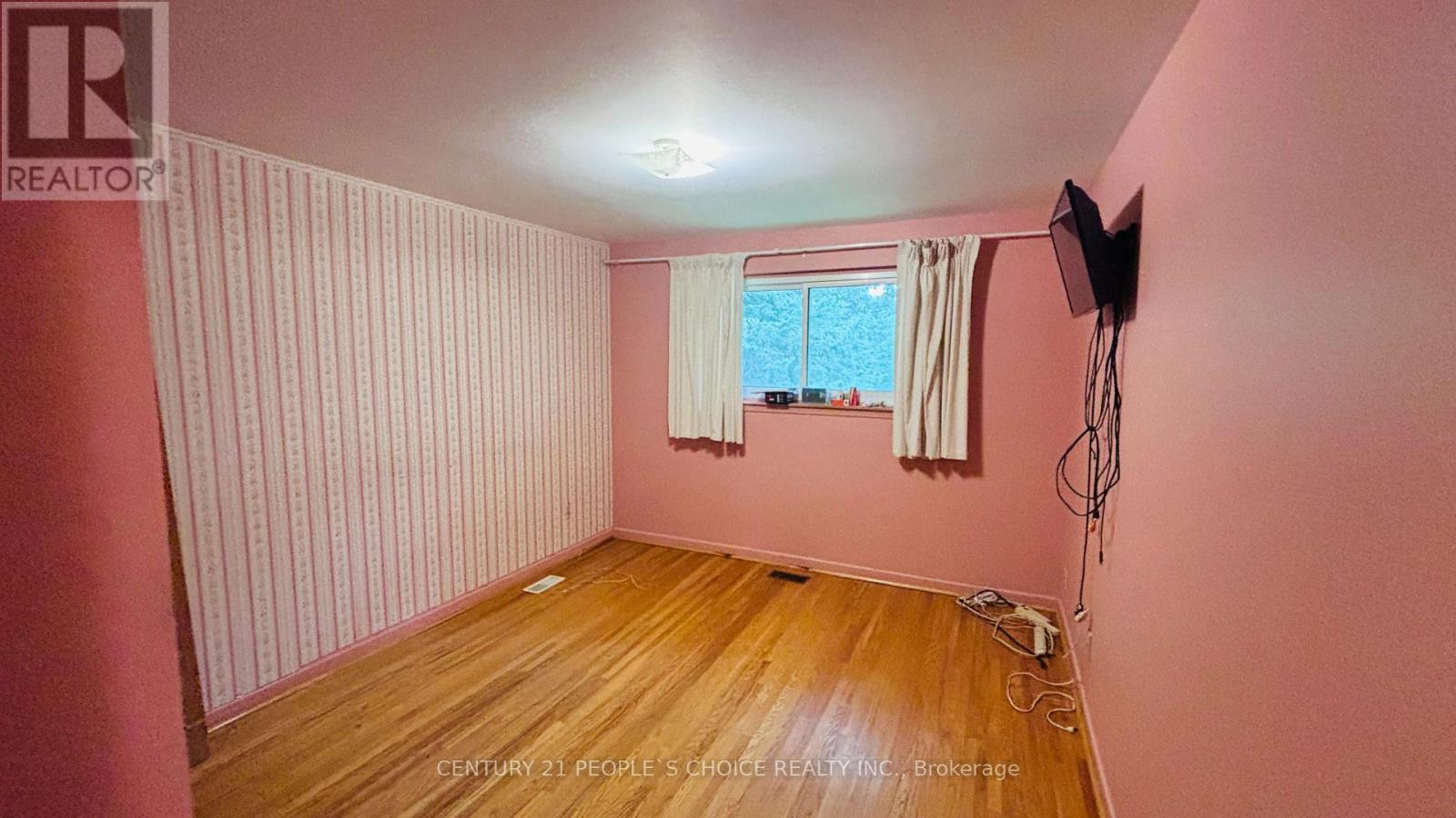 2555 Chalkwell Close, Mississauga, Ontario  L5J 2C1 - Photo 11 - W13842256