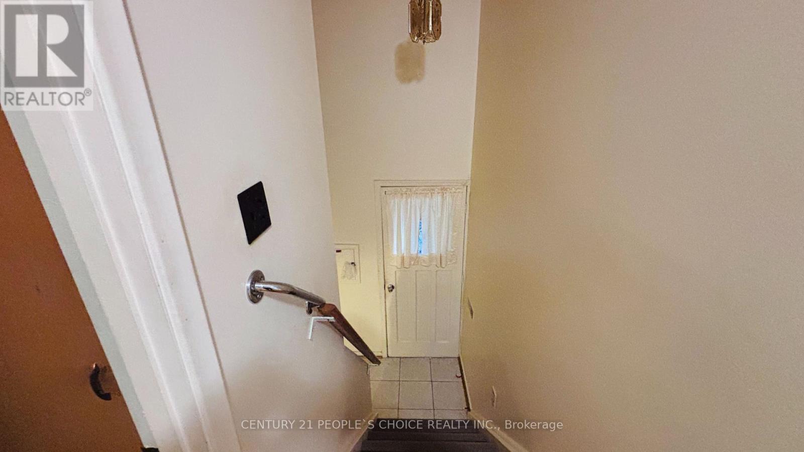 2555 Chalkwell Close, Mississauga, Ontario  L5J 2C1 - Photo 21 - W13842256