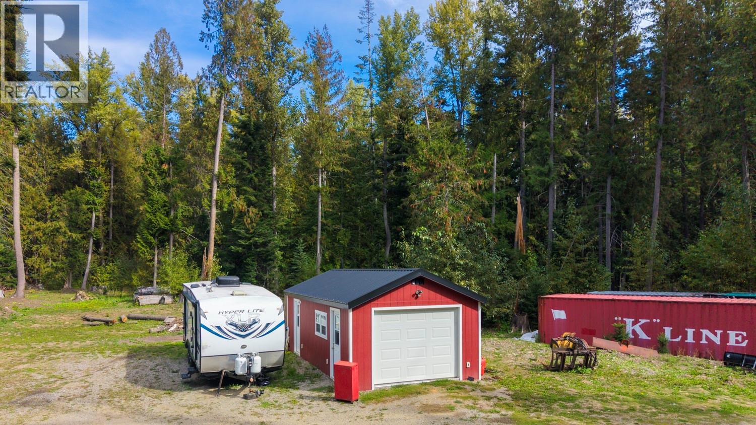4529 Highway 3, Arrow Creek, British Columbia  V0B 1G9 - Photo 13 - 10402104